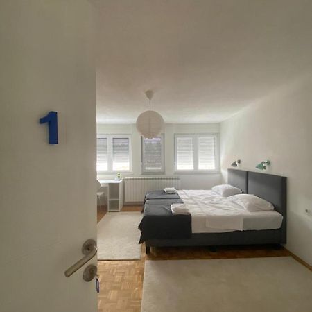 Hidden Gem Shared Apartment, Suite SJJ Exterior foto